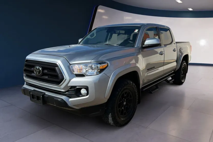 2022 Toyota Tacoma SR5 V6 photo 1