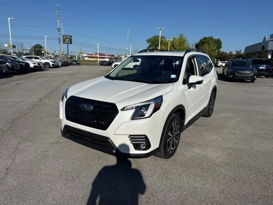 2024 Subaru Forester Limited photo 1