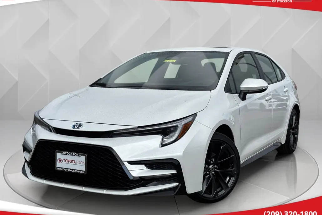 2024 Toyota Corolla Hybrid SE photo 1