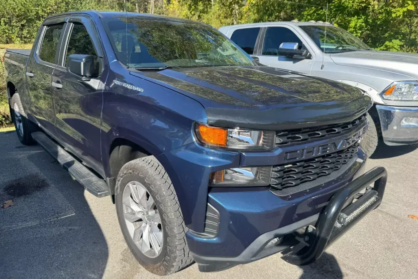 2019 Chevrolet Silverado 1500 Custom photo 1