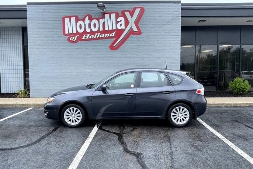 2011 Subaru Impreza 2.5i Premium photo 1