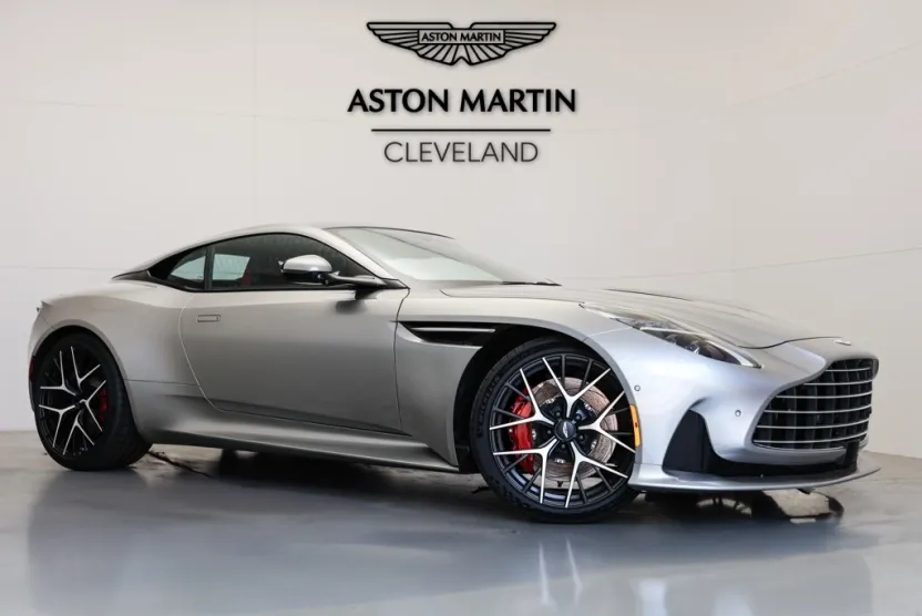 2025 Aston Martin DB12 photo 1