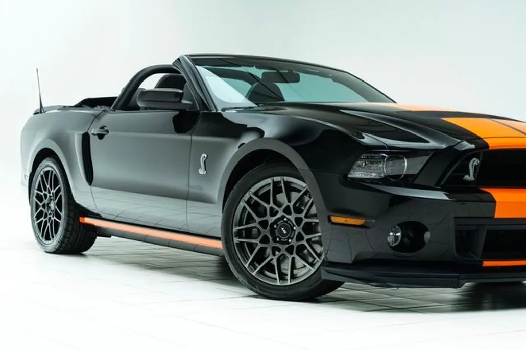 2013 Ford Mustang Shelby GT photo 1