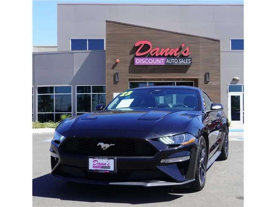 2023 Ford Mustang EcoBoost Premium photo 1