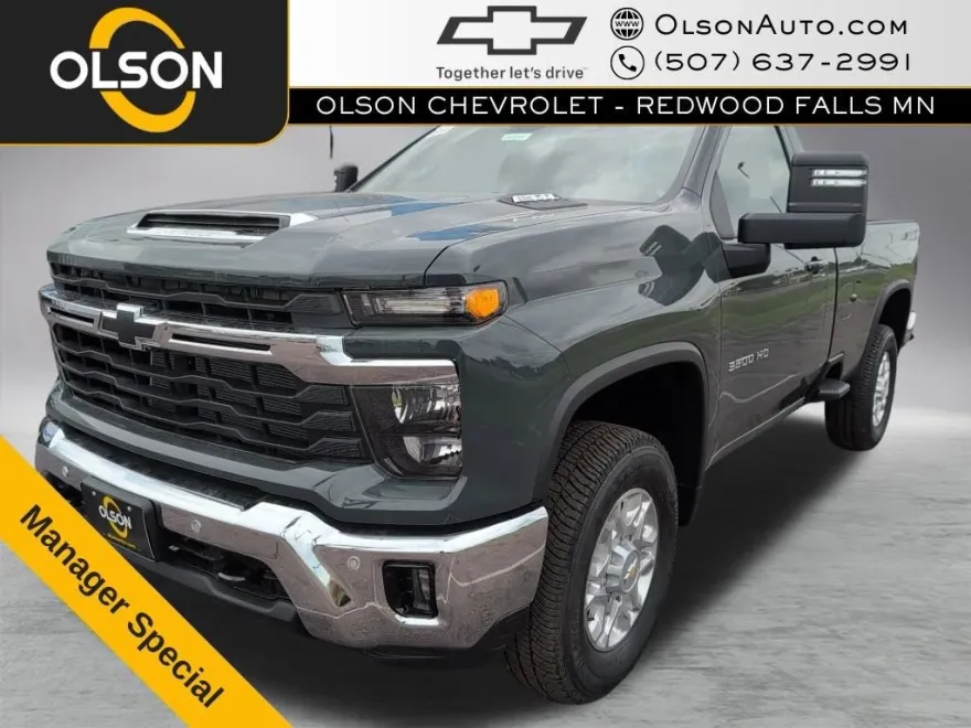 2025 Chevrolet Silverado 3500HD LT photo 1