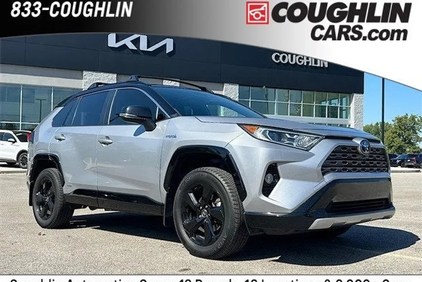 2021 Toyota RAV4 Hybrid XSE photo 1