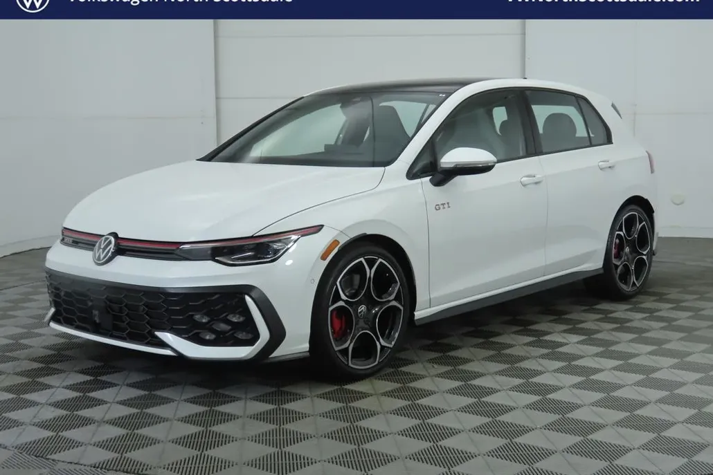 2025 Volkswagen Golf GTI Autobahn photo 1