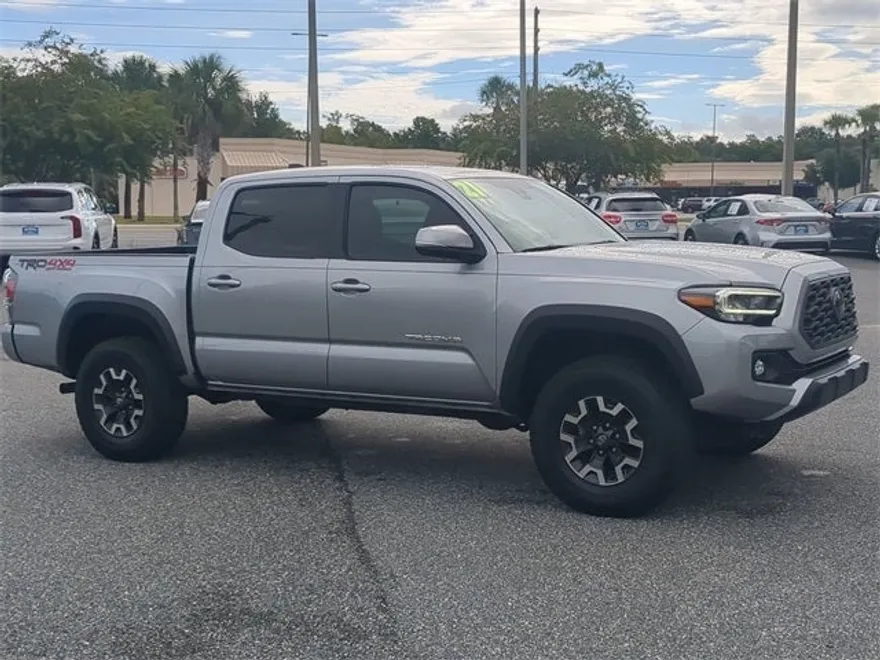2021 Toyota Tacoma SR V6 photo 1