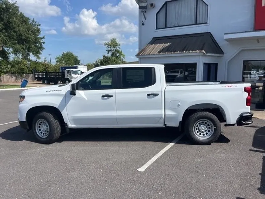 2026 Chevrolet Silverado 1500 Work Truck photo 1
