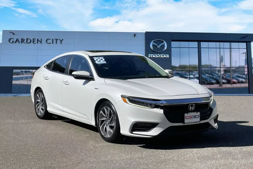 2022 Honda Insight Touring photo 1