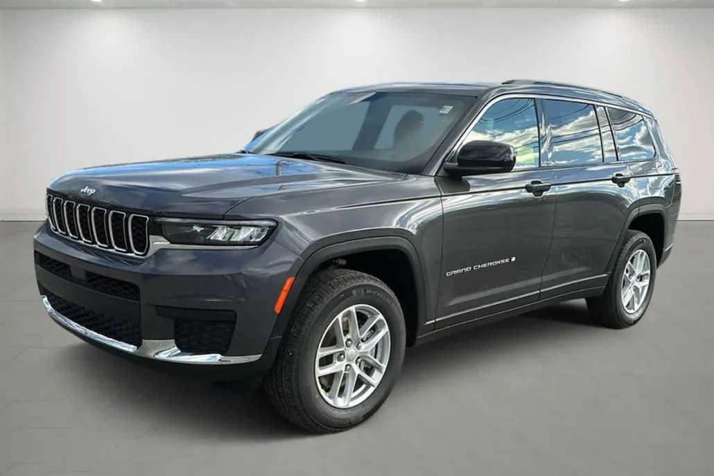 2025 Jeep Grand Cherokee Laredo X photo 1
