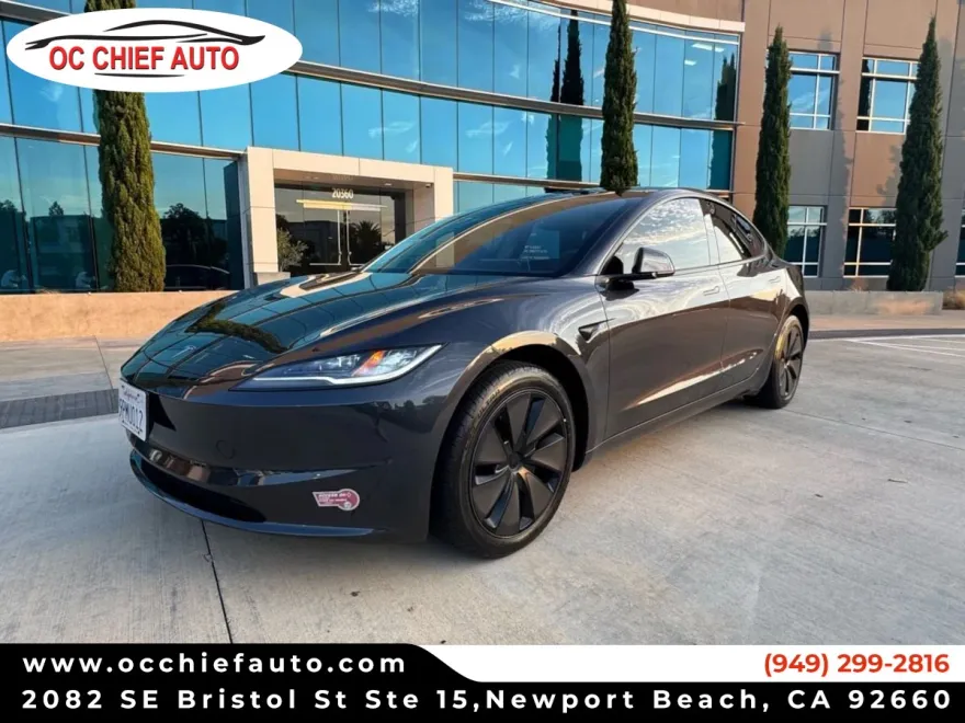 2024 Tesla Model 3 Long Range photo 1