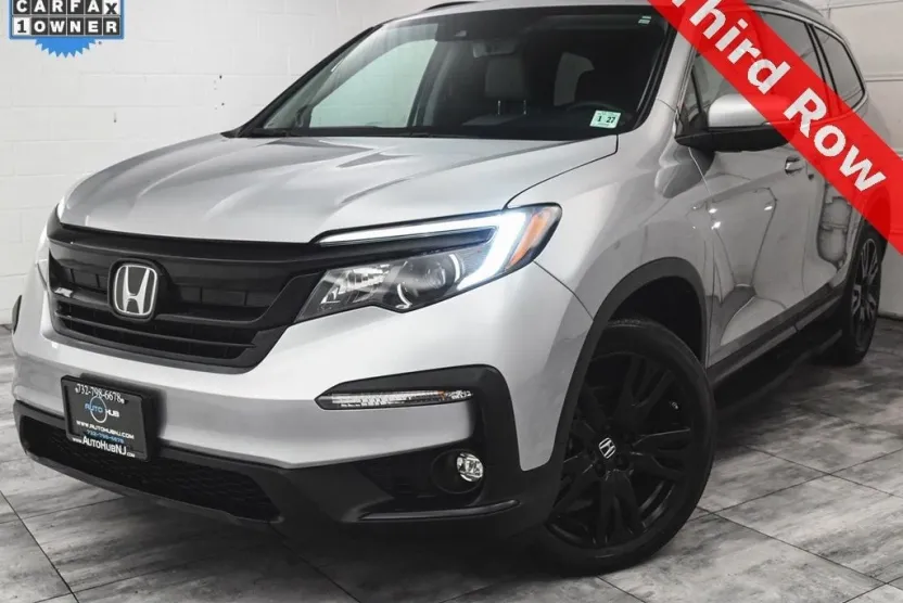 2022 Honda Pilot Special Edition photo 1