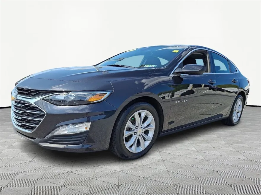 2023 Chevrolet Malibu 1LT photo 1