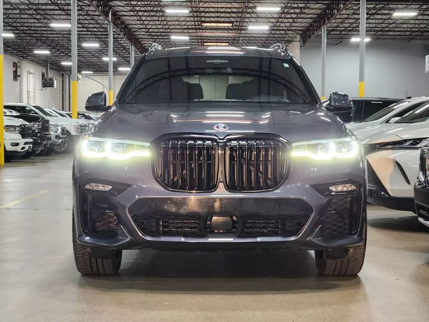 2022 Bmw X7 M50i photo 1