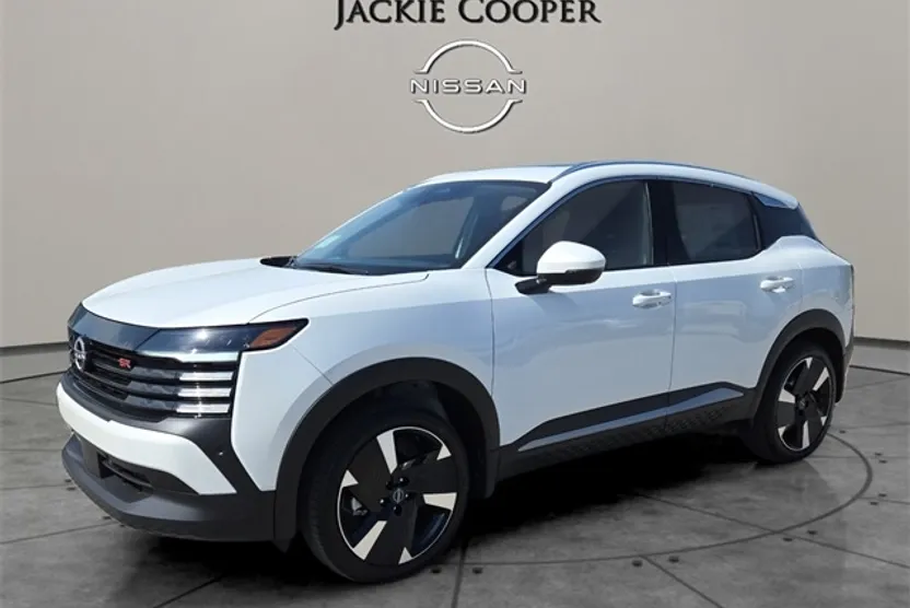 2025 Nissan Kicks SR photo 1