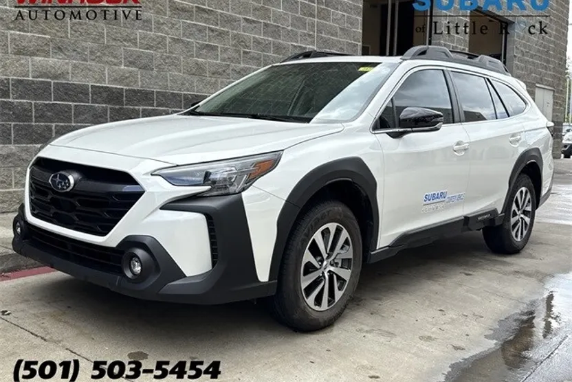 2025 Subaru Outback Premium photo 1