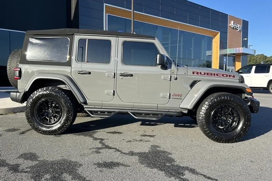 2019 Jeep Wrangler Unlimited Rubicon photo 1