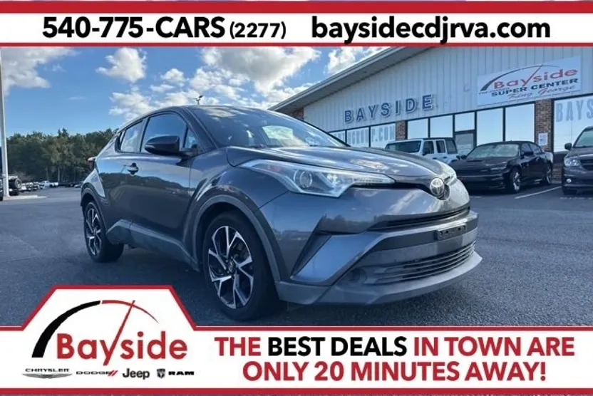 2018 Toyota C-HR XLE photo 1