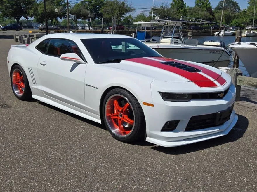 2014 Chevrolet Camaro 2SS photo 1