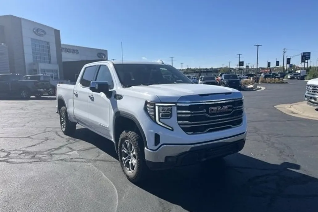 2023 Gmc Sierra 1500 SLT photo 1