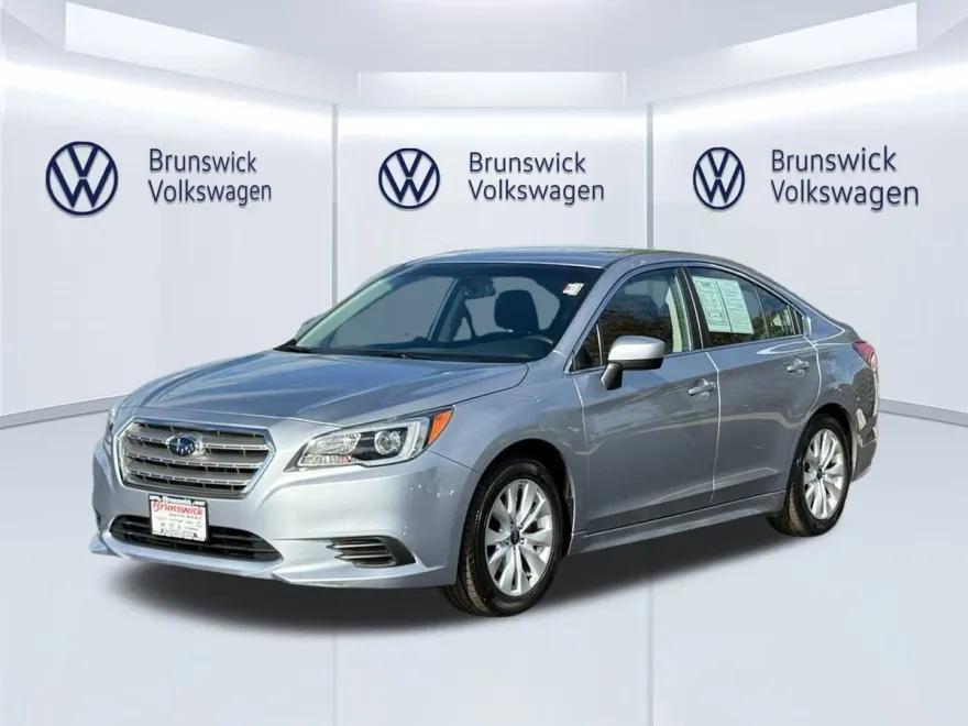 2017 Subaru Legacy 2.5i Premium photo 1