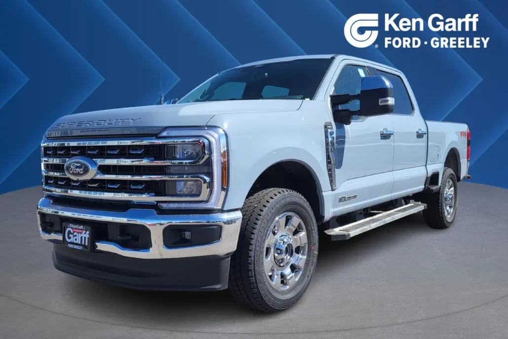 2025 Ford F-350 Lariat photo 1
