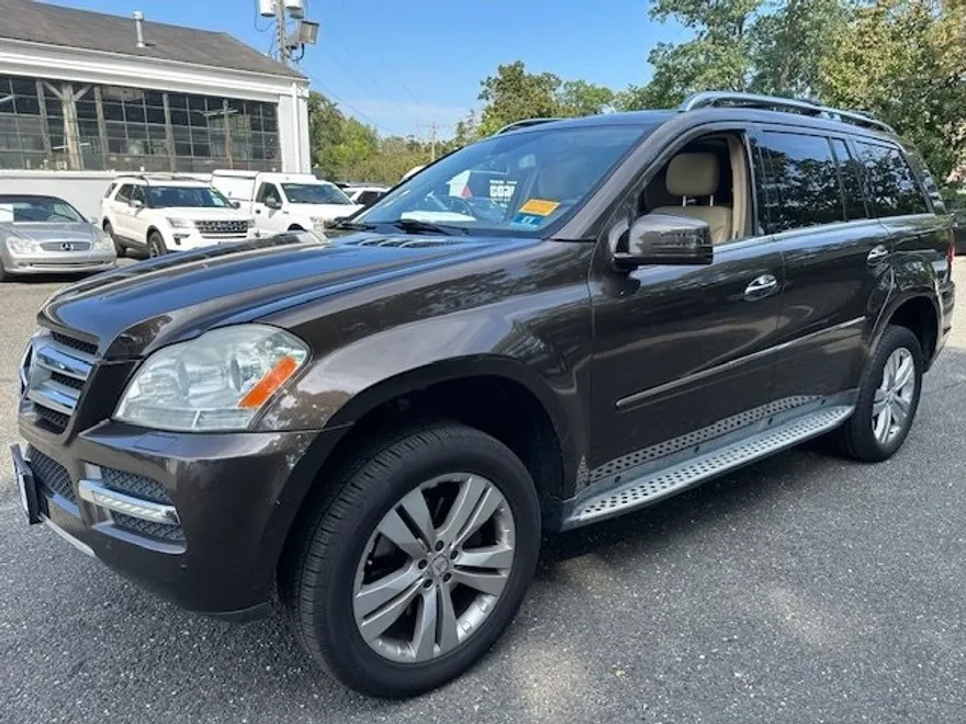 2012 Mercedes Benz GL 450 photo 1