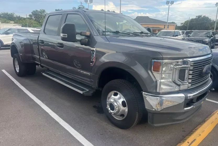 2022 Ford F-350 XL photo 1