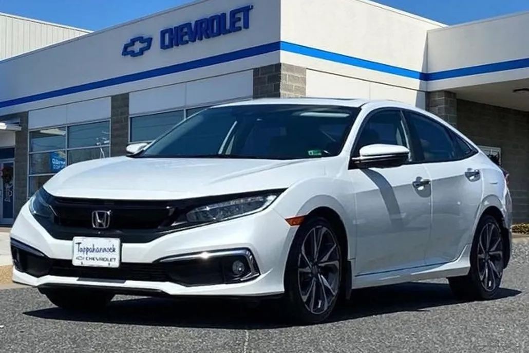 2020 Honda Civic Touring photo 1