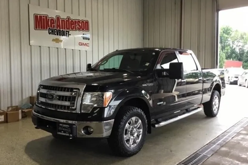 2013 Ford F-150 XLT photo 1