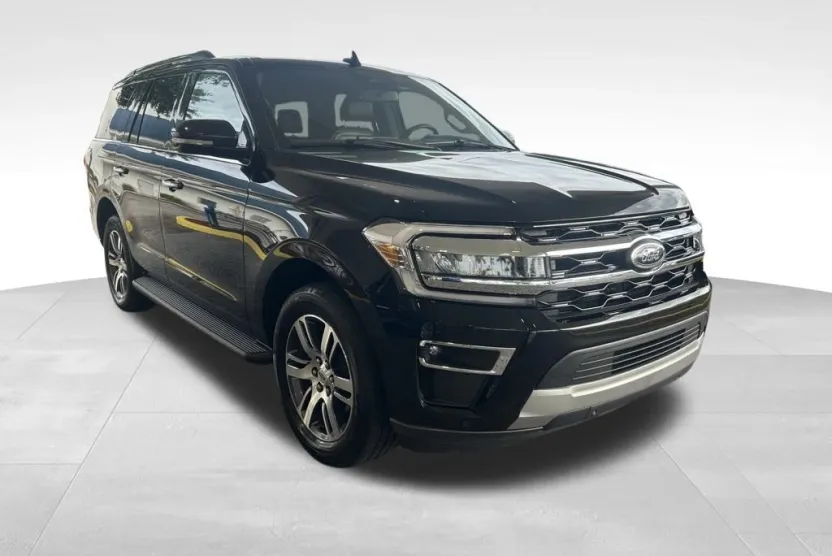 2024 Ford Expedition Limited photo 1