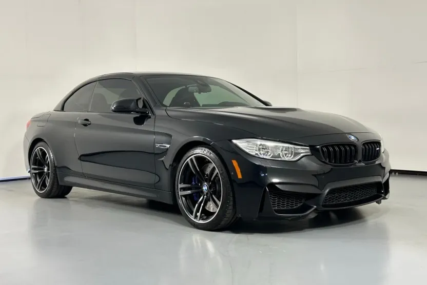 2016 Bmw M4 4-Series photo 1