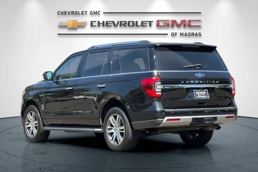 2023 Ford Expedition Limited photo 1