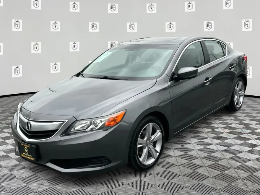 2014 Acura ILX 2.0L photo 1
