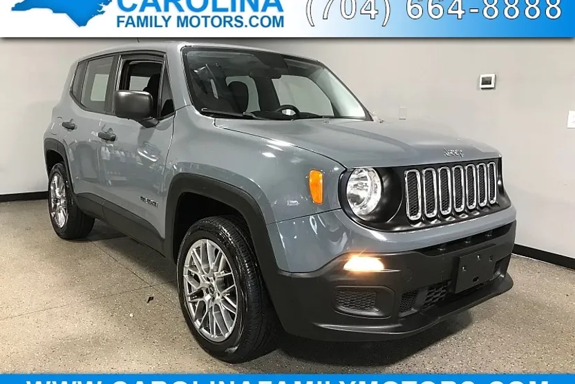 2017 Jeep Renegade Sport photo 1