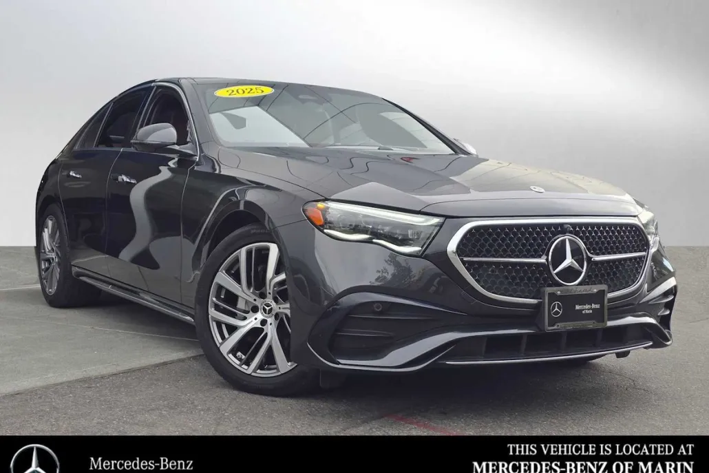 2025 Mercedes Benz E 350 photo 1