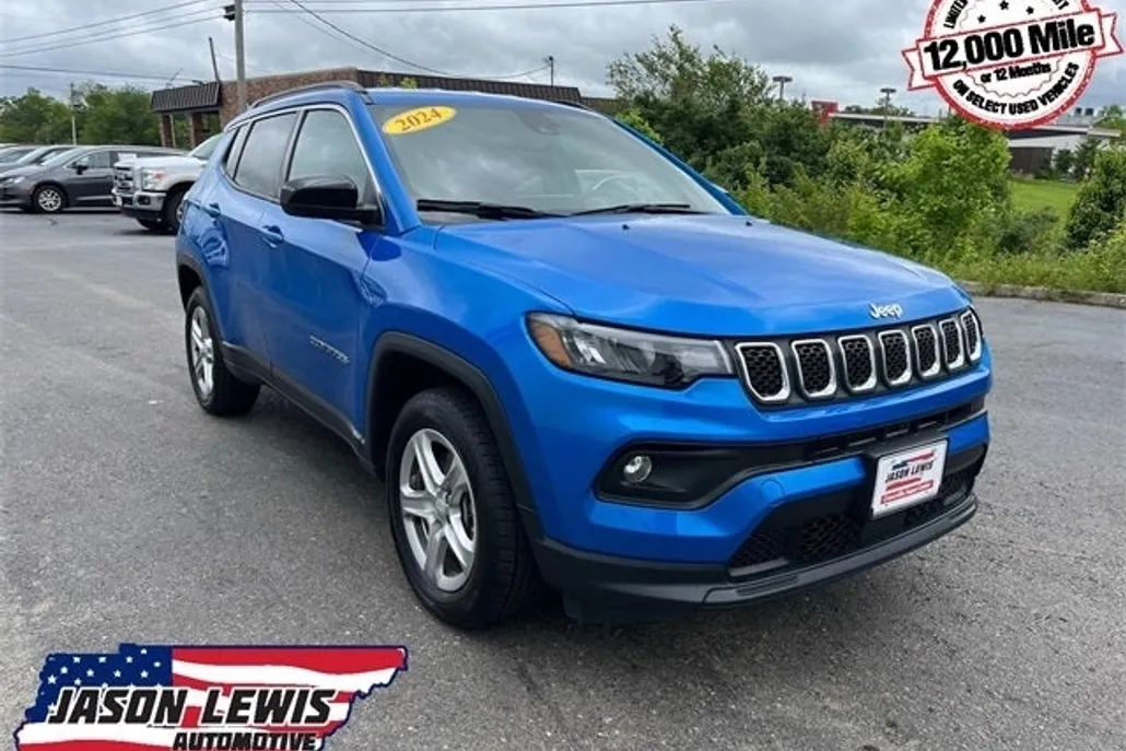 2024 Jeep Compass Latitude photo 1