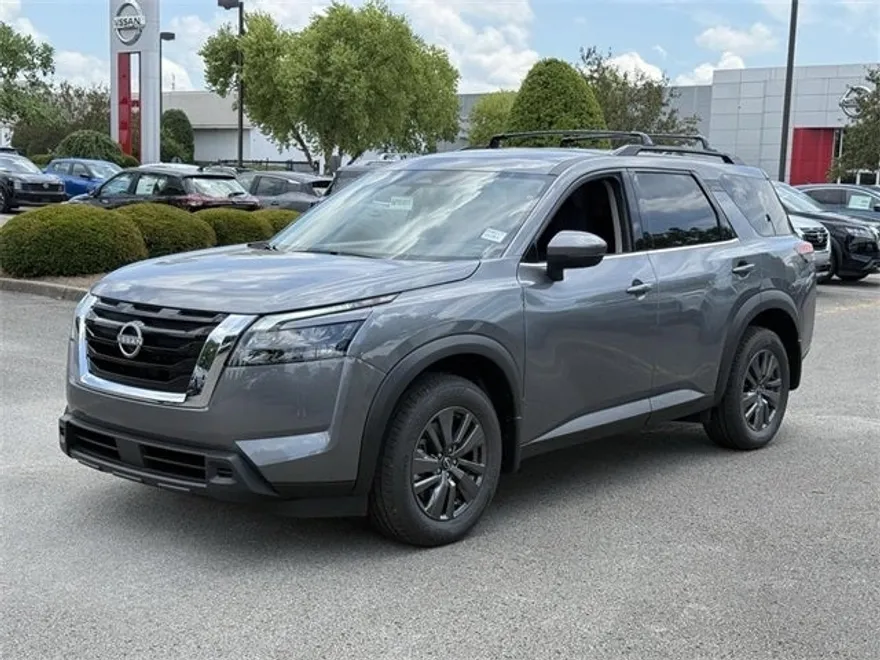 2025 Nissan Pathfinder SV photo 1