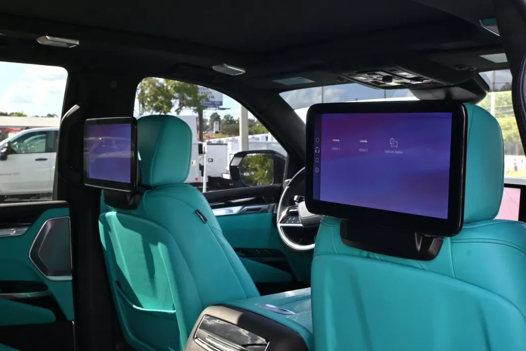 2025 Cadillac Escalade Sport Platinum photo 1
