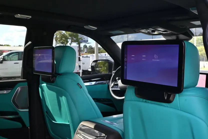 2025 Cadillac Escalade Sport Platinum photo 1