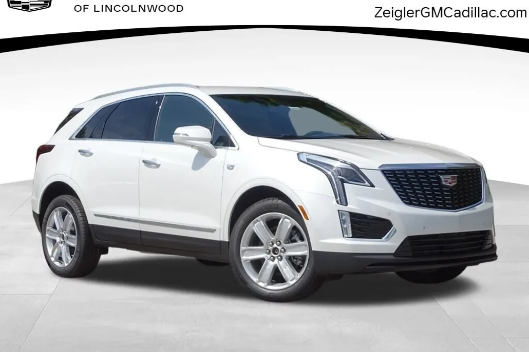 2025 Cadillac XT5 Luxury photo 1