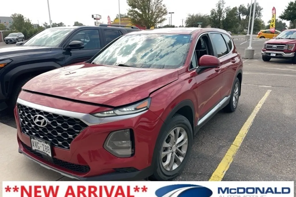 2019 Hyundai Santa Fe SE photo 1