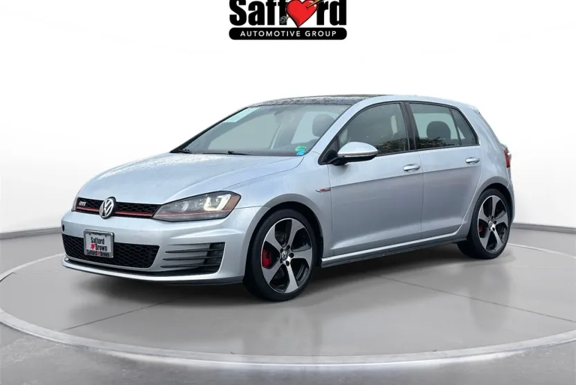 2016 Volkswagen Golf GTI SE photo 1