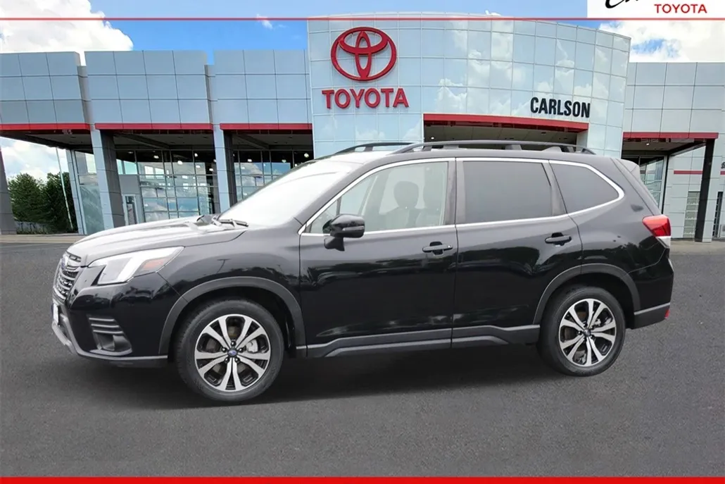 2022 Subaru Forester Limited photo 1