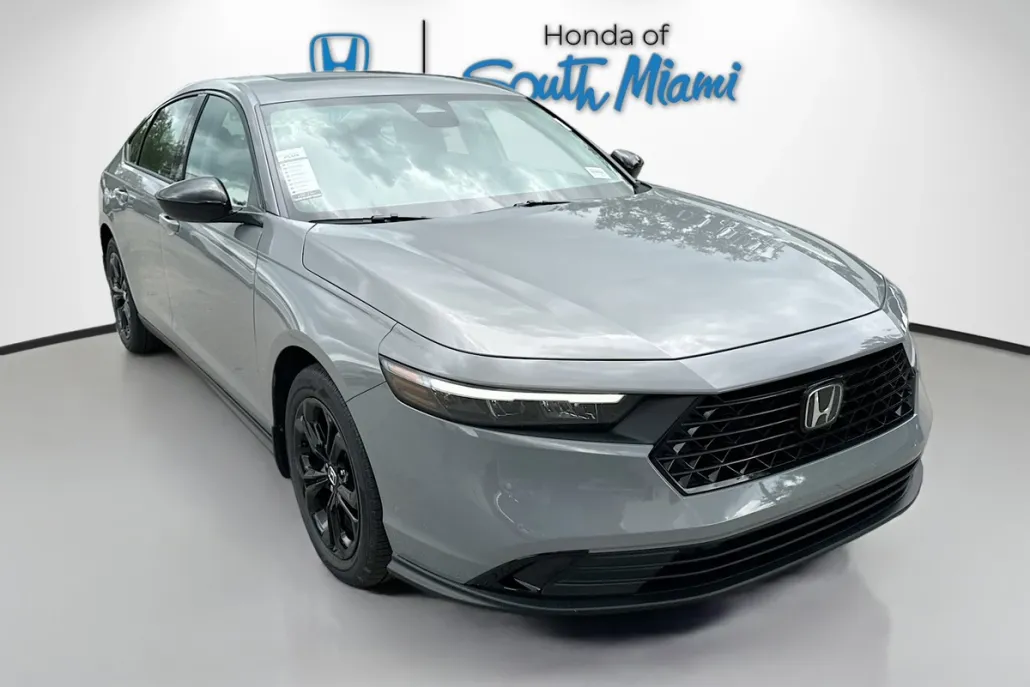 2025 Honda Accord SE photo 1
