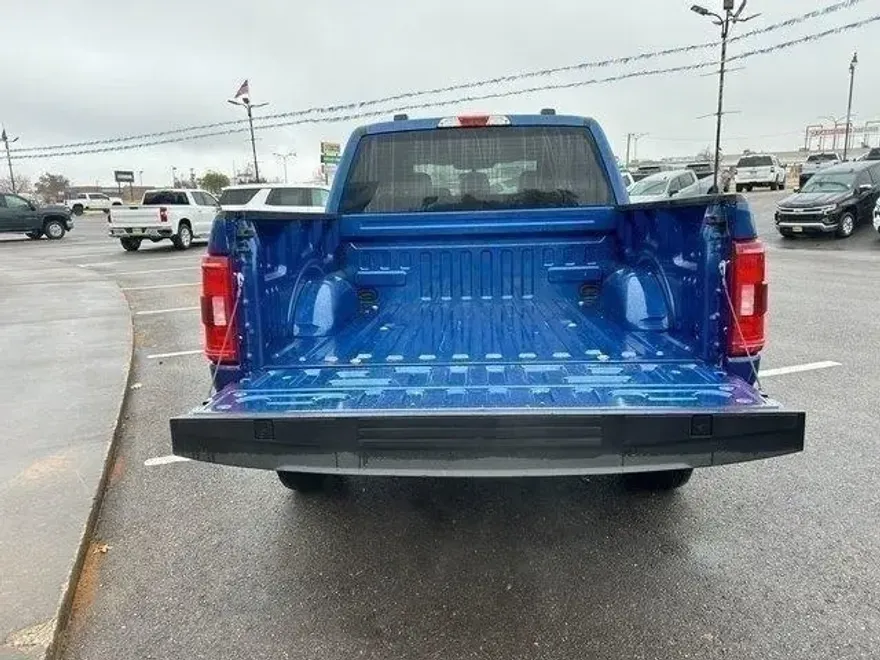 2023 Ford F-150 XLT photo 23
