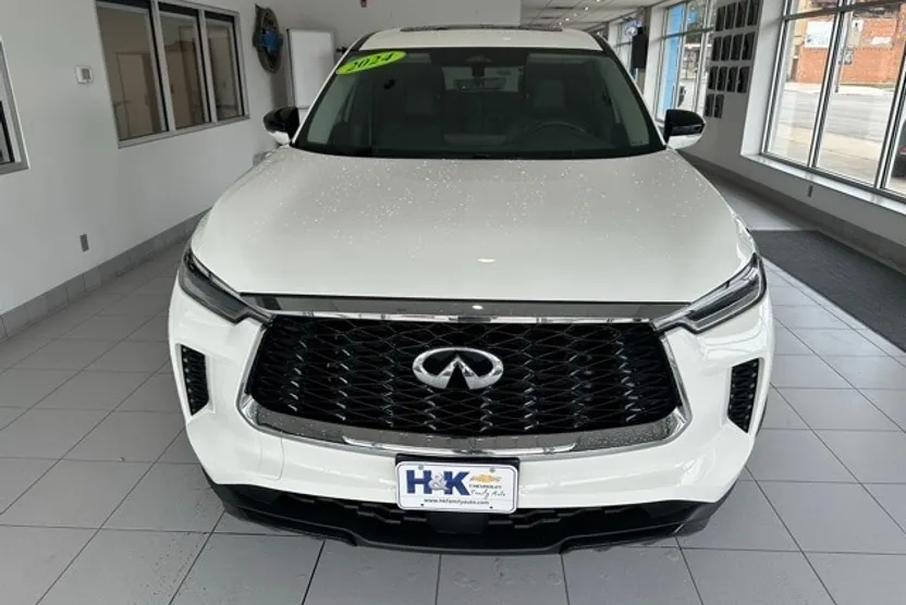 2024 Infiniti QX60 Pure photo 1