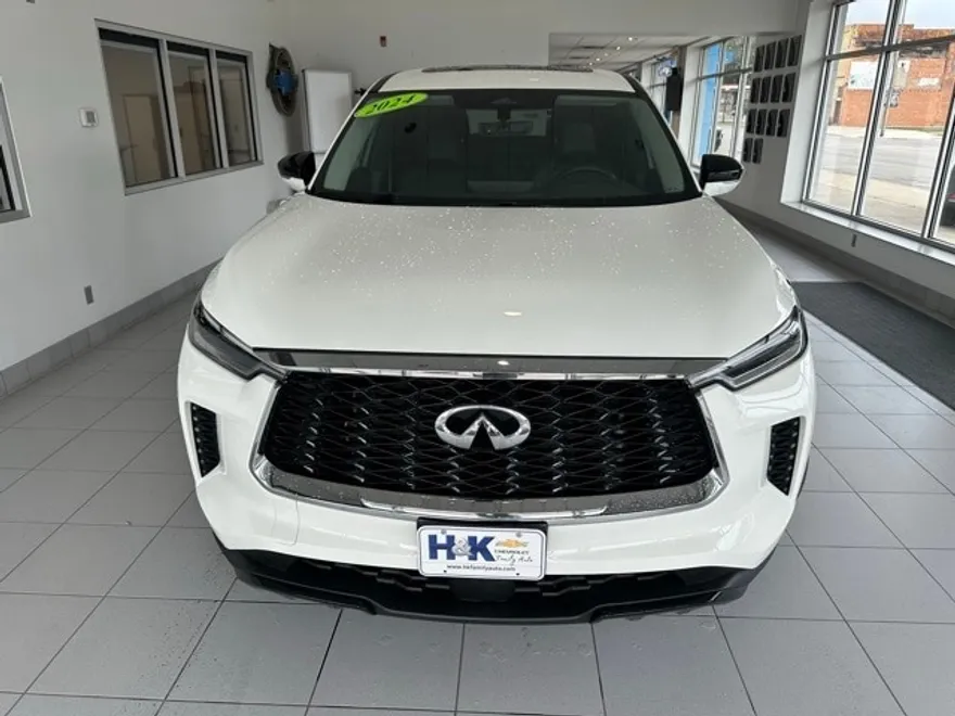 2024 Infiniti QX60 Pure photo 1