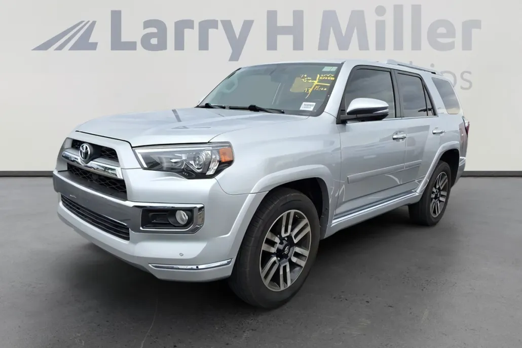 2019 Toyota 4Runner Limited photo 1